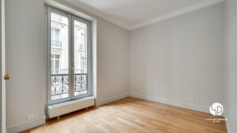 Appartement - 107 m² - 4 pièces