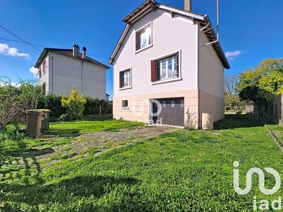 Maison - 95 m² - 4 pièces