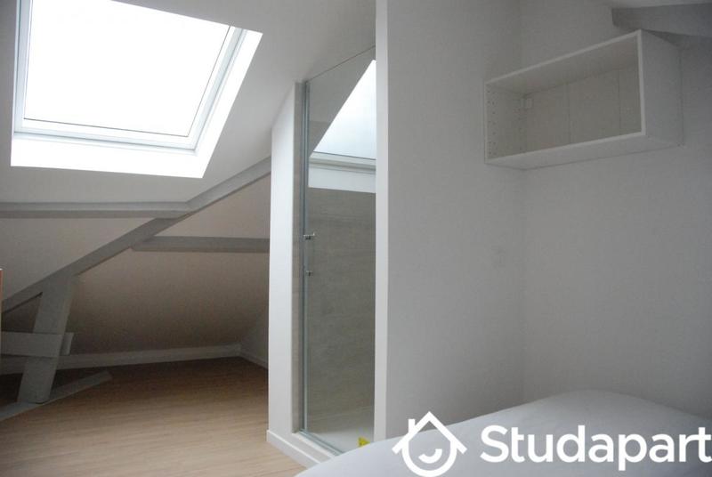 Chambre - 13 m² - 1 pièce