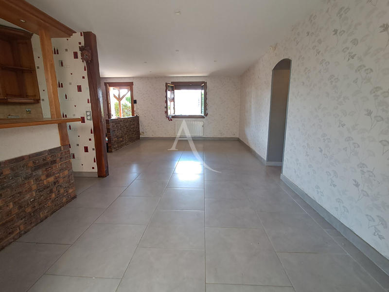 Maison - 140 m² - 5 pièces