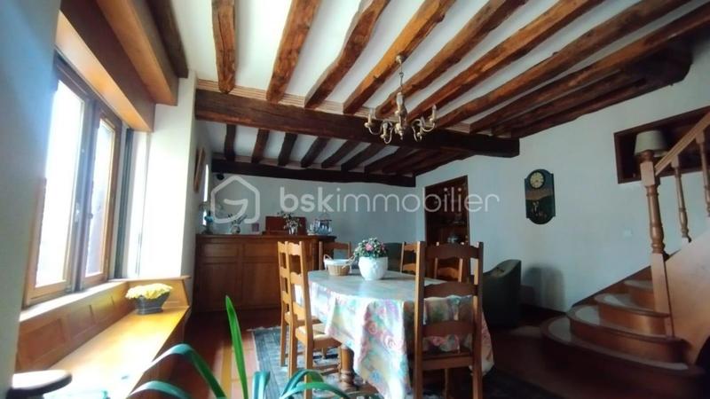 Demeure - 228 m² - 8 pièces