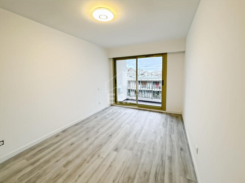 Appartement - 70 m² - 4 pièces