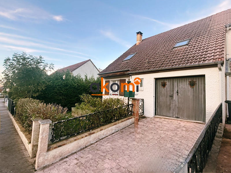 Maison - 89 m² - 5 pièces