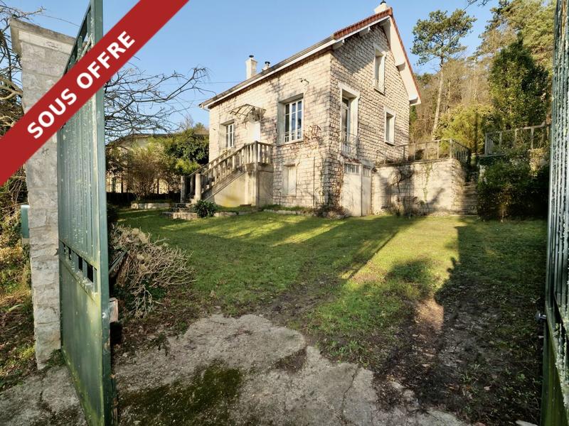 Maison - 105 m² - 4 pièces