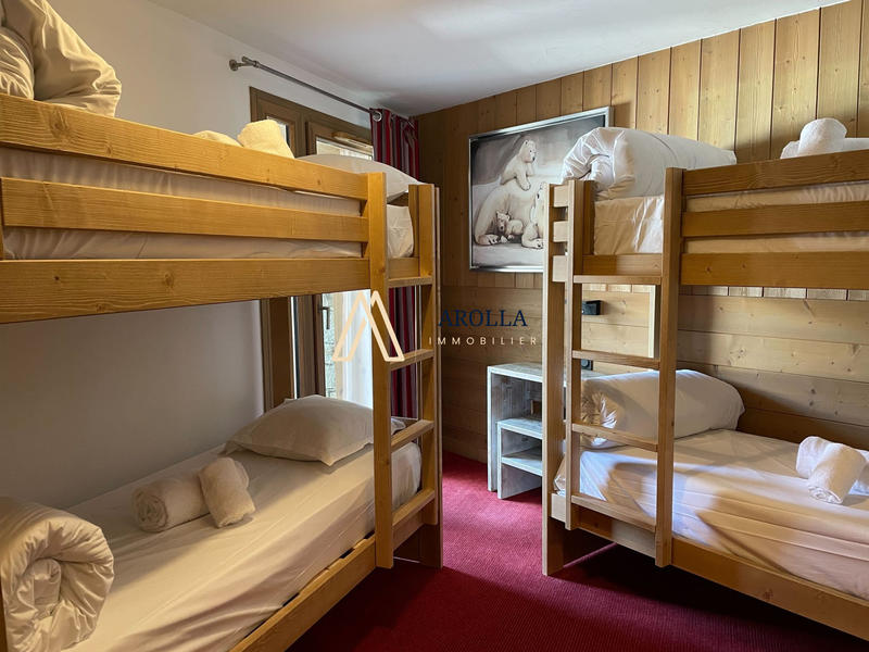 Immeuble - 1 070 m²