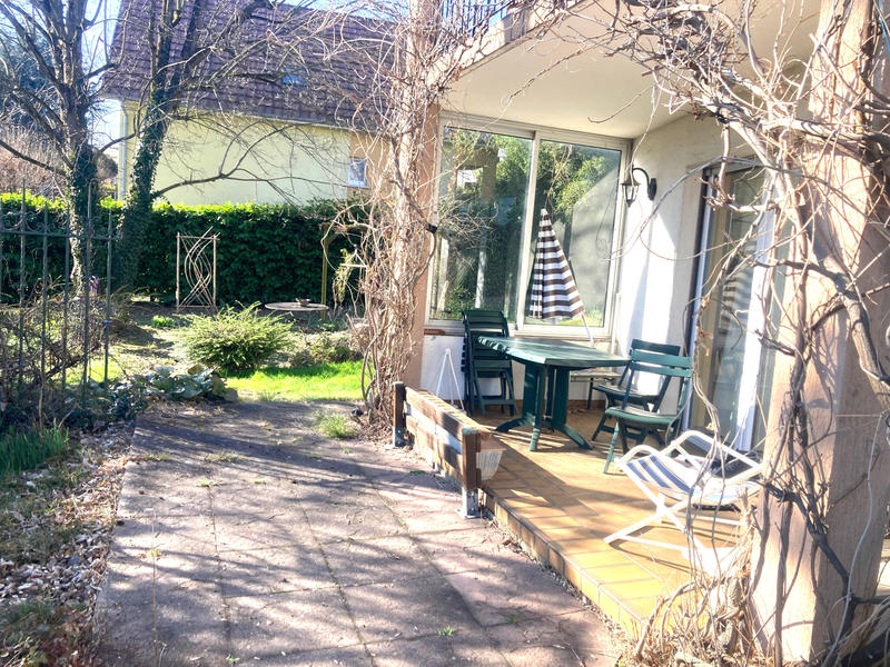 Propriété - 208 m² - 11 pièces