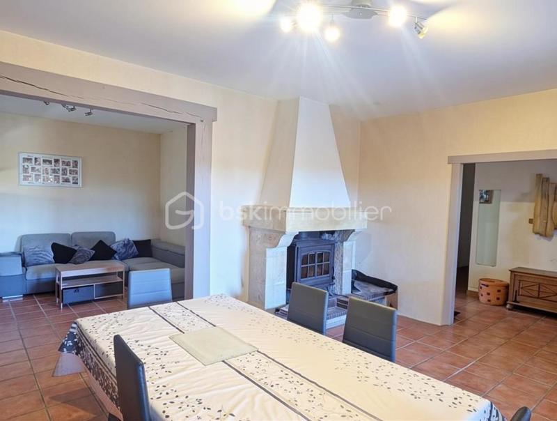 Maison - 167 m² - 6 pièces