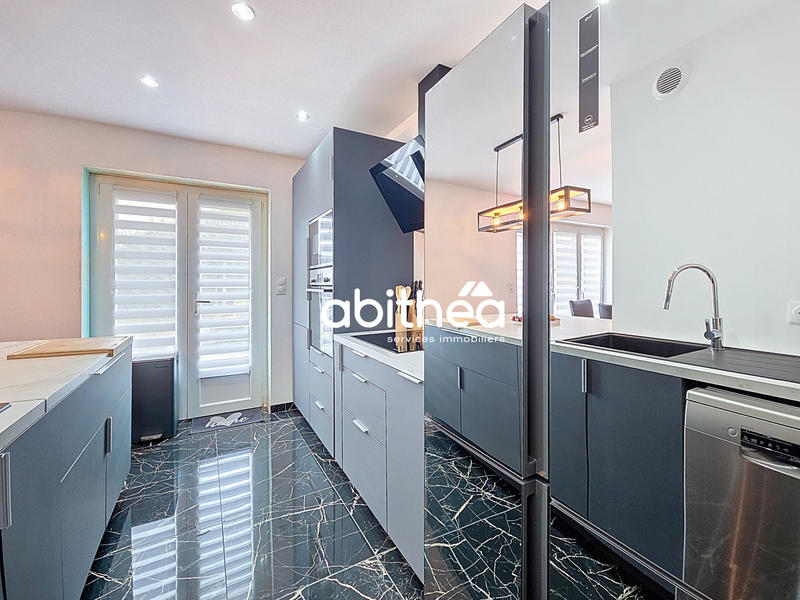 Maison - 83 m² - 4 pièces