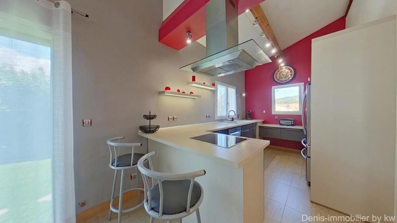 Villa - 172 m² - 6 pièces