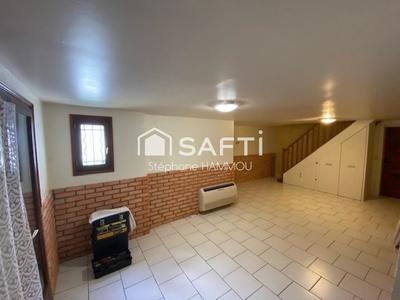 Maison - 180 m² - 7 pièces