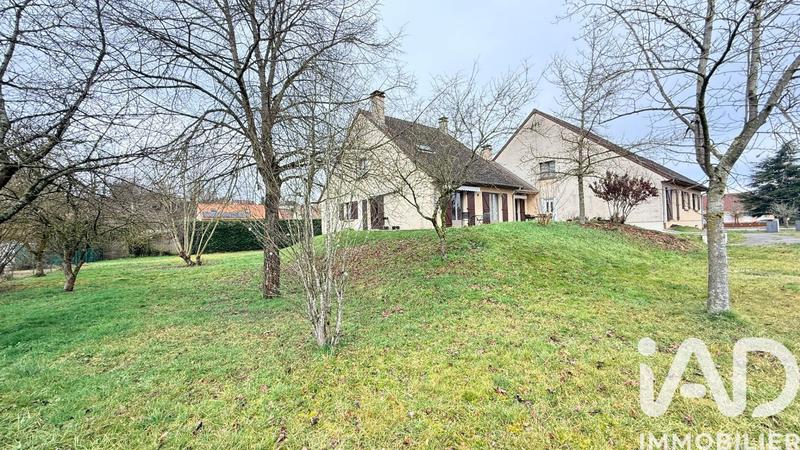 Maison - 358 m² - 11 pièces