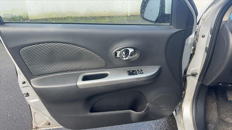 Nissan Micra IV 1.2 i 80 Acenta