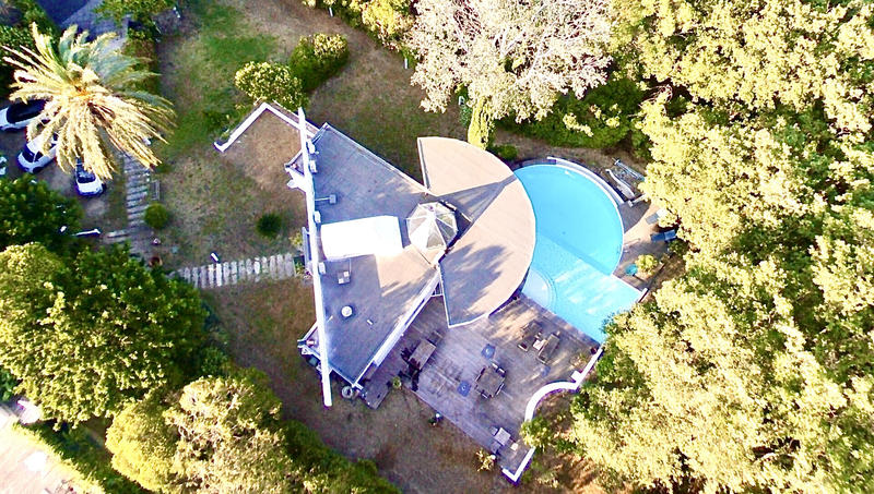 Maison - 346 m² - 6 pièces