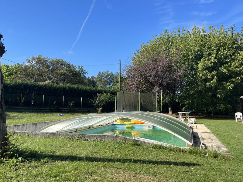 Maison - 205 m² - 8 pièces