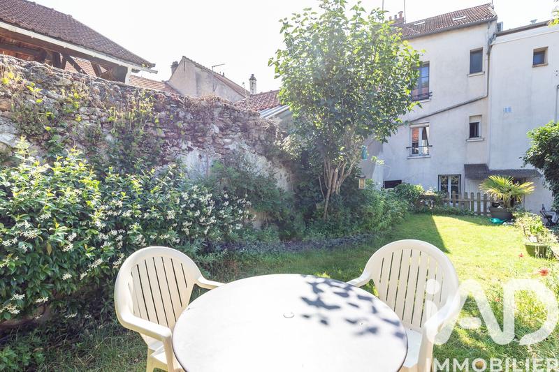 Appartement - 81 m² - 3 pièces