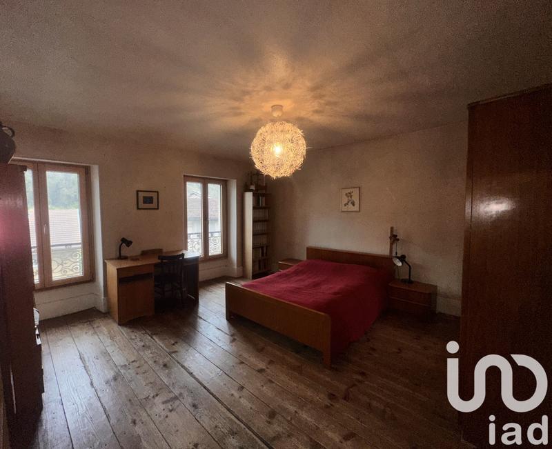 Maison de village - 298 m² - 10 pièces