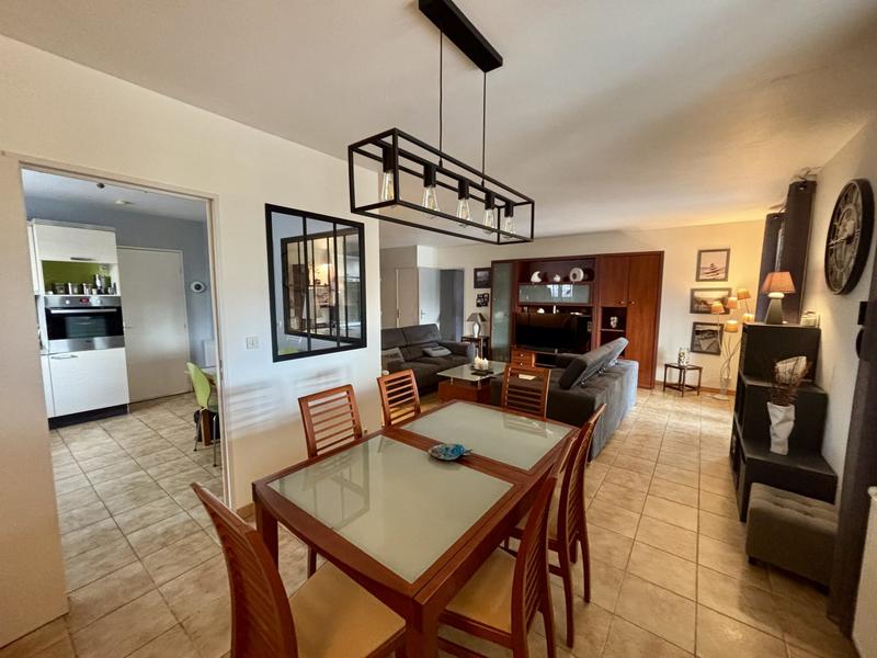 Villa - 101 m² - 5 pièces