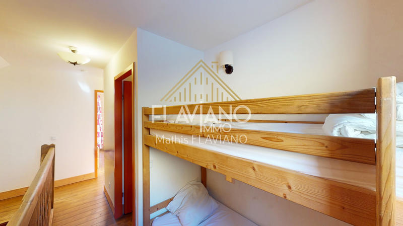 Maison - 85 m² - 5 pièces