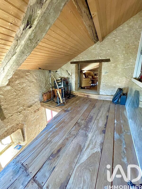 Maison de village - 114 m² - 4 pièces