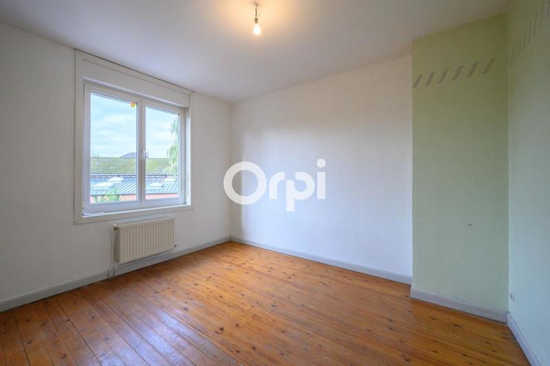 Maison - 93 m² - 4 pièces