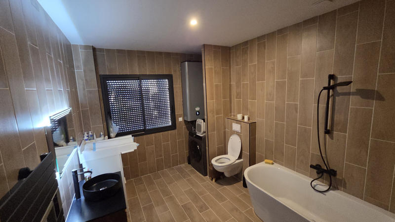 Maison - 104 m² - 5 pièces