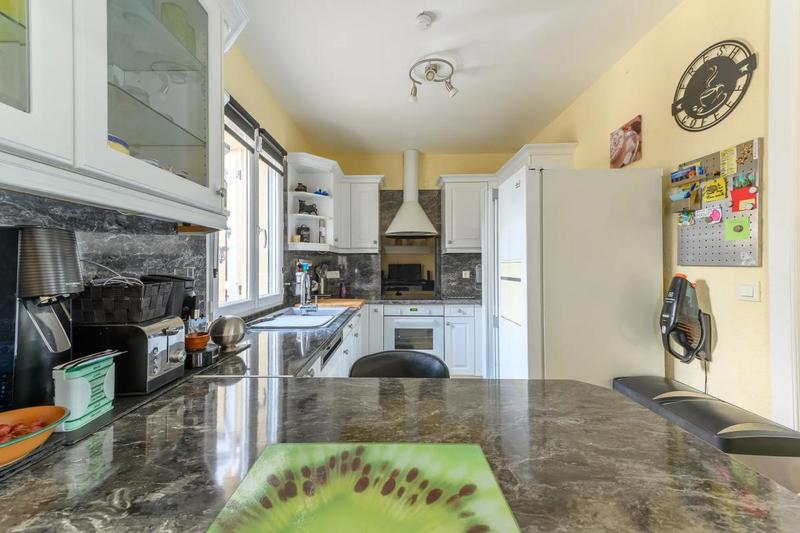 Maison - 86 m² - 5 pièces