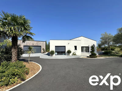 Villa - 187 m² - 13 pièces