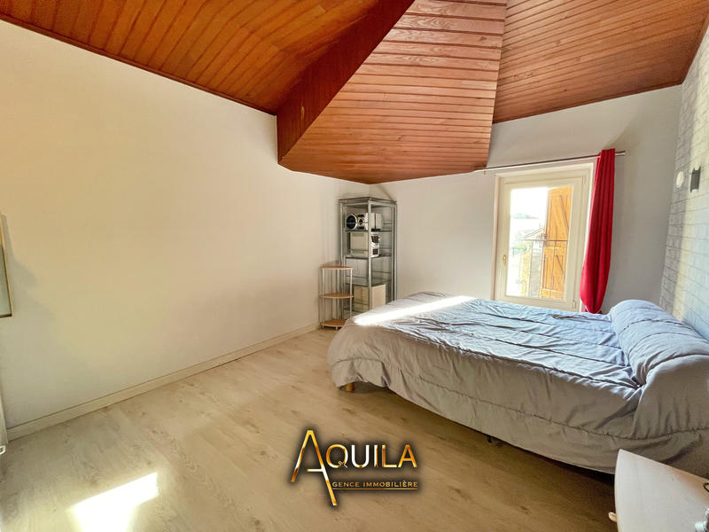 Maison de village - 240 m² - 8 pièces