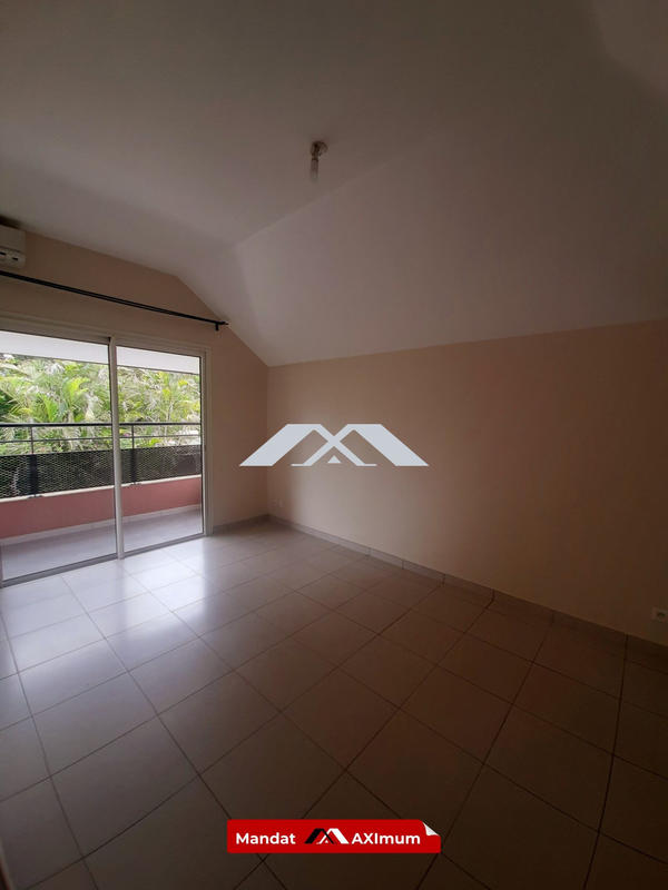 Maison - 83 m² - 3 pièces