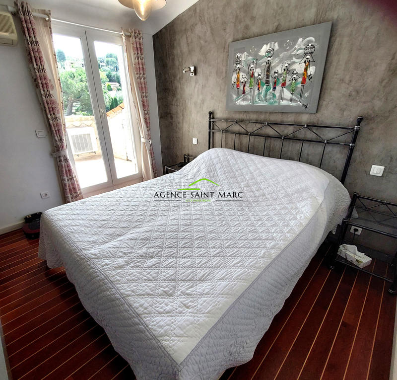 Villa - 185 m² - 7 pièces