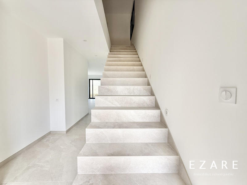 Maison - 136 m² - 5 pièces