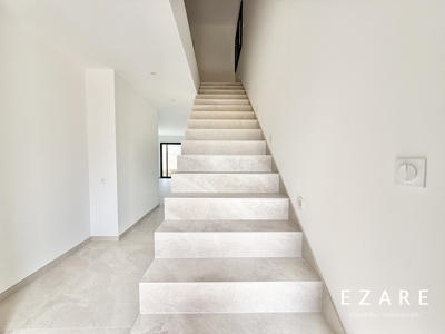 Maison - 136 m² - 5 pièces