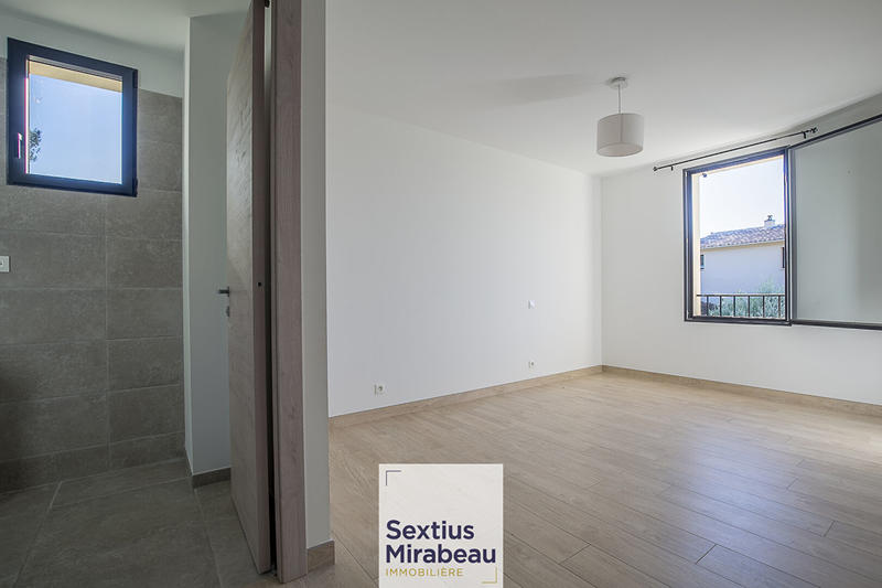 Demeure - 175 m² - 6 pièces