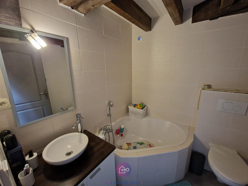 Appartement - 140 m² - 6 pièces