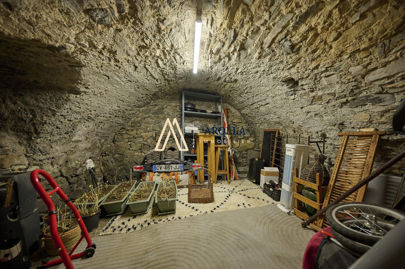 Châlet - 173 m² - 8 pièces