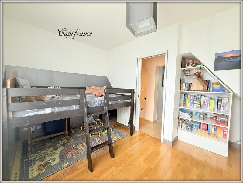 Maison - 115 m² - 6 pièces