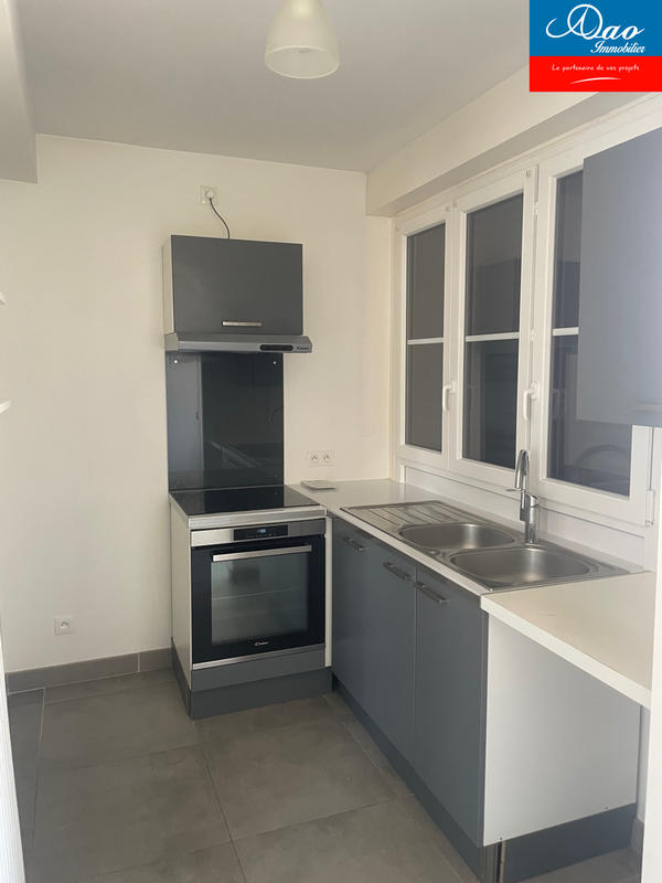 Appartement - 97 m² - 5 pièces