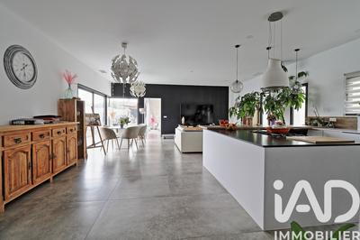 Maison - 130 m² - 4 pièces