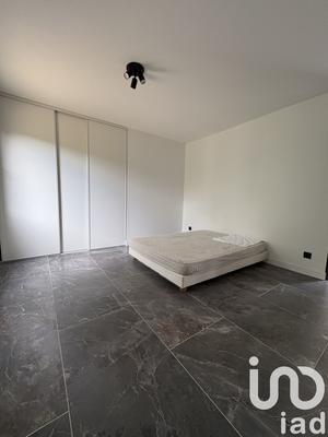 Maison - 90 m² - 3 pièces