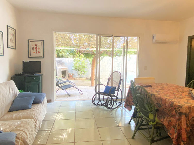 Maison - 207 m² - 8 pièces