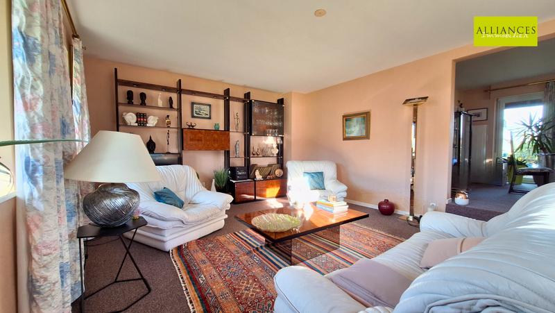 Maison - 162 m² - 7 pièces