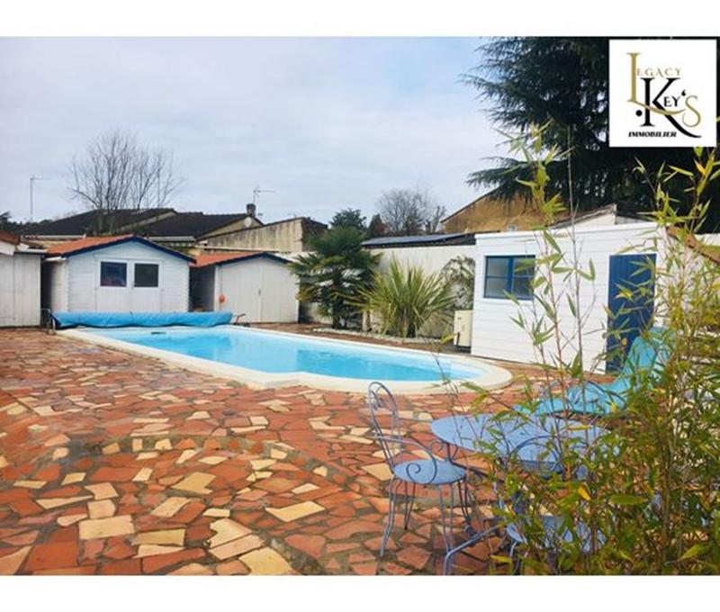 Maison traditionnelle - 136 m² - 4 pièces