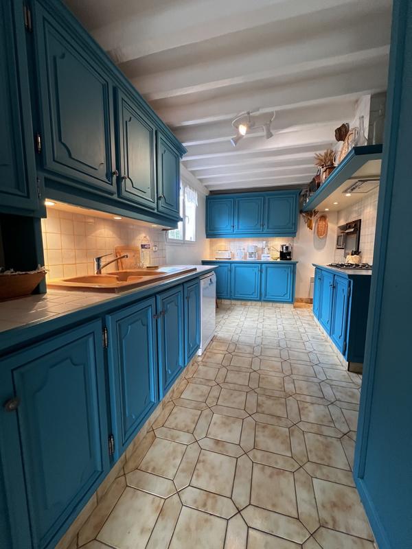 Maison traditionnelle - 144 m² - 7 pièces