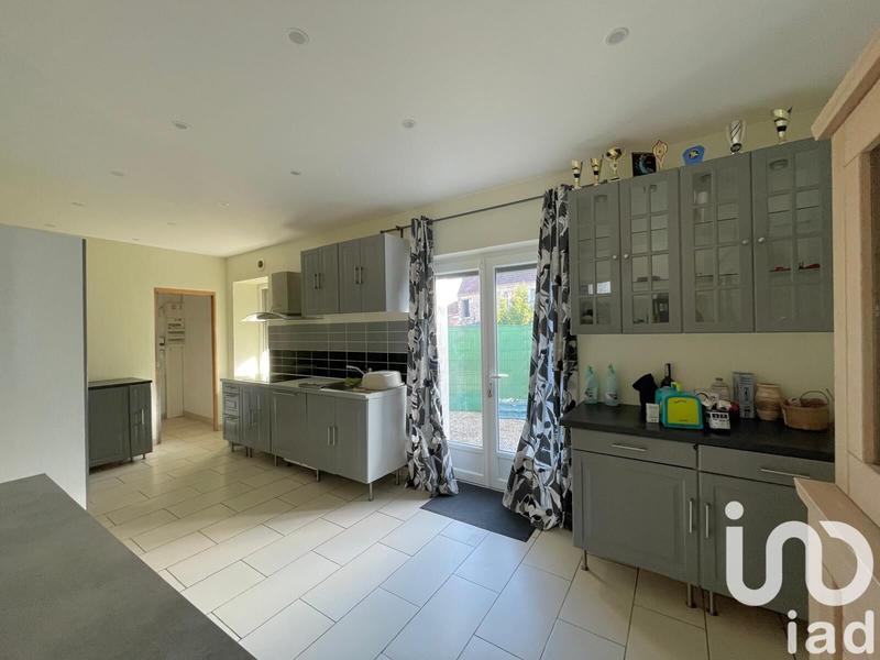 Maison - 175 m² - 6 pièces