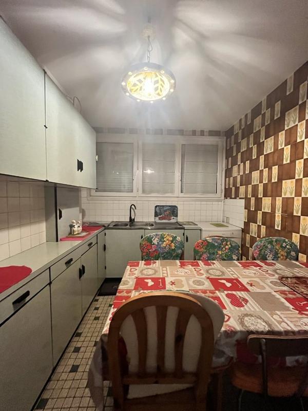 Appartement - 75 m² - 4 pièces