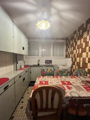 Appartement - 75 m² - 4 pièces