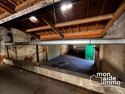 Local commercial - 130 m² - 5 pièces