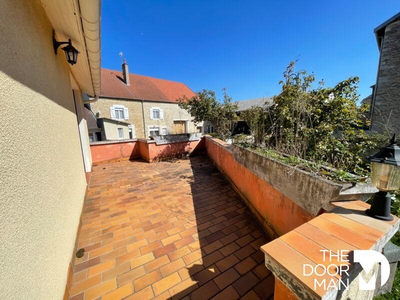 Maison - 142 m² - 6 pièces