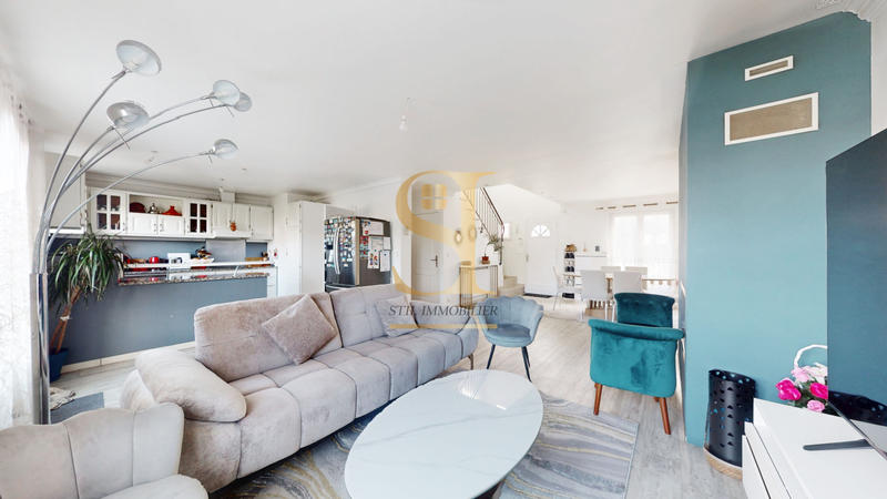 Maison - 130 m² - 7 pièces