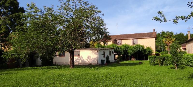 Maison - 170 m² - 6 pièces